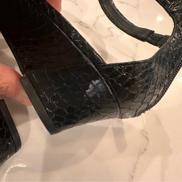 Via Spiga Womens Open Toe Ankle Strap Wedge Sandals Size 8 Black Snake Leather - Picture 12 of 13